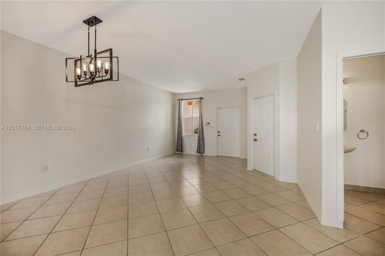 12172 SW 124th Path , Miami, FL 33186 Photo