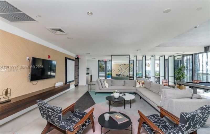 121 NE 34th St , Unit 1204, Miami, FL 33137 Photo