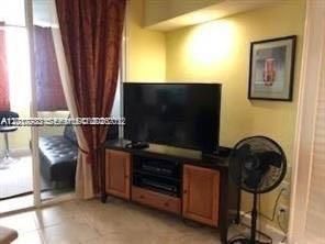 5005 Collins Ave , Unit 1422, Miami Beach, FL 33140 Photo