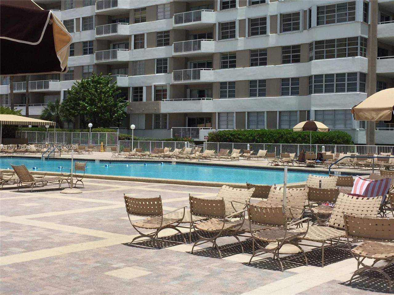 1950 S Ocean Dr, Unit 4B, Hallandale Beach, FL 33009 Photo