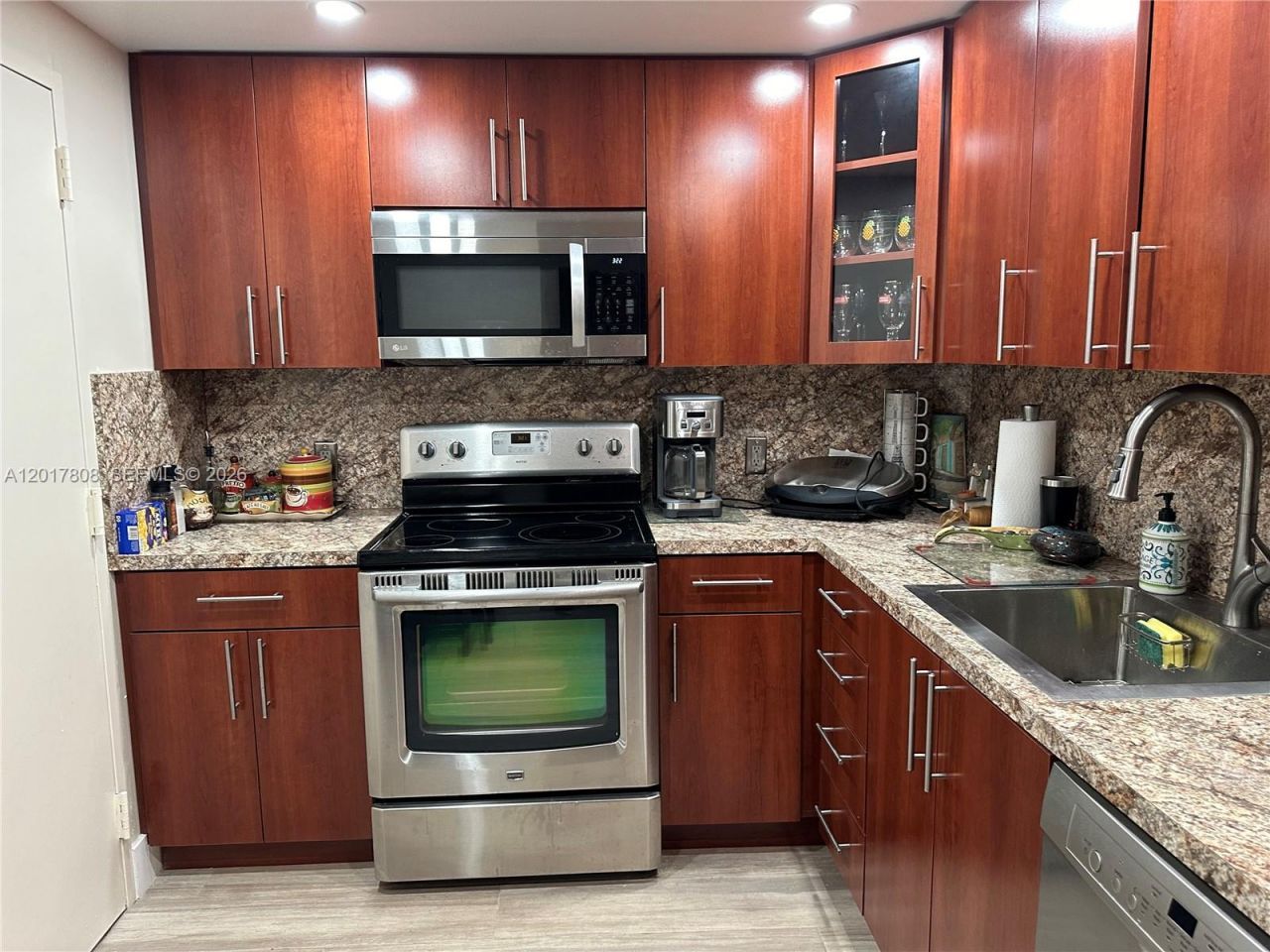 1950 S Ocean Dr, Unit 4B, Hallandale Beach, FL 33009 Photo
