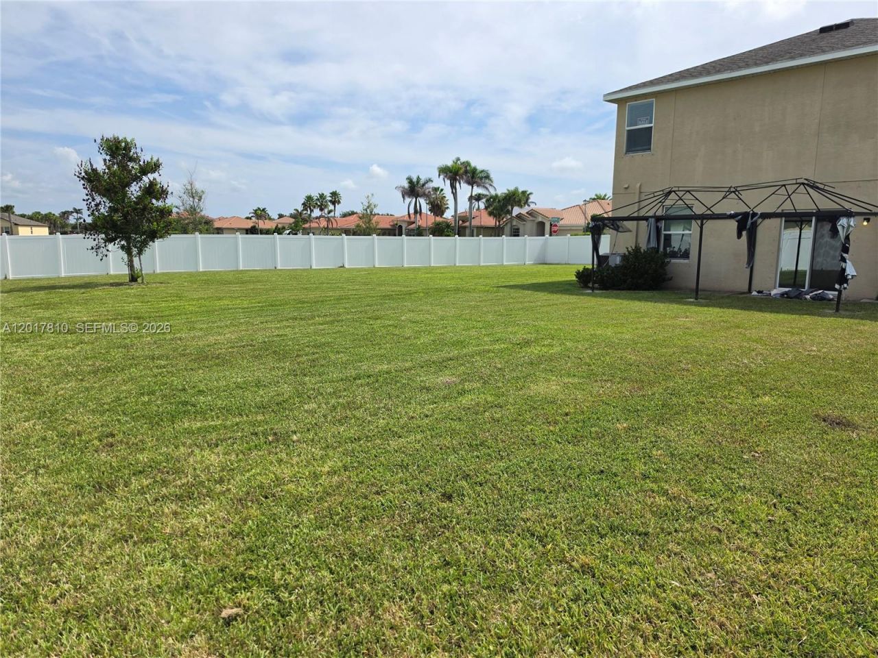 831 Bent Creek Dr, Fort Pierce, FL 34947 Photo