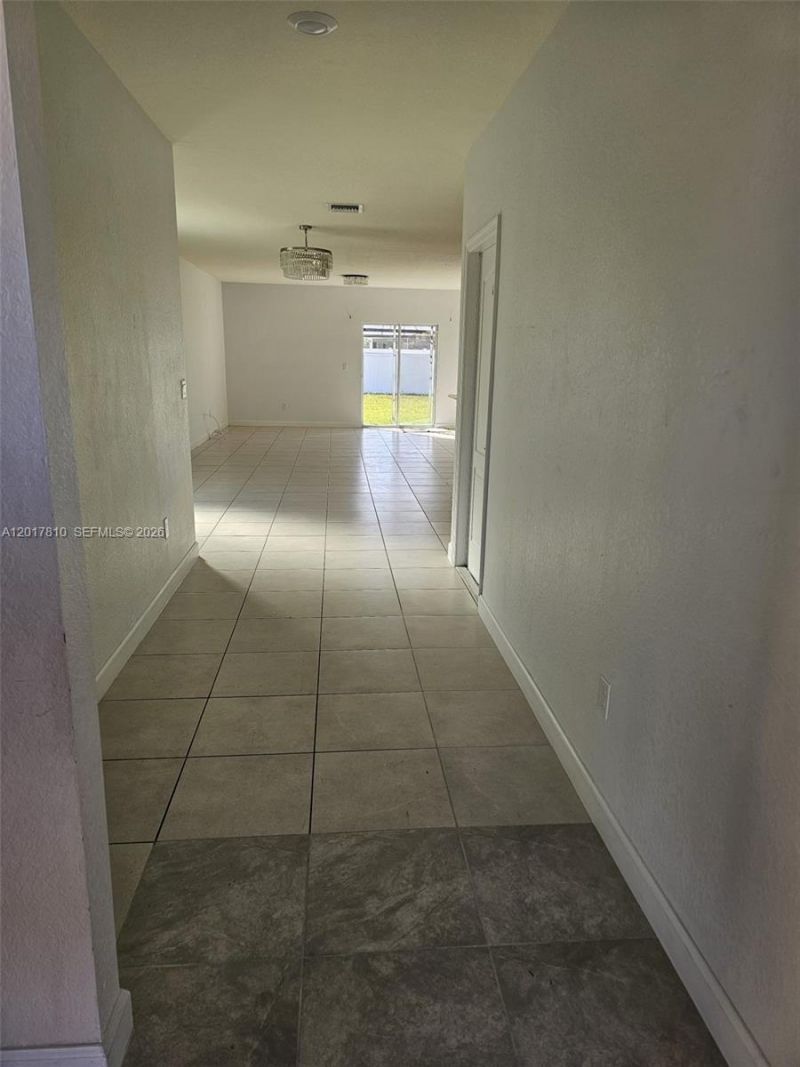 831 Bent Creek Dr, Fort Pierce, FL 34947 Photo