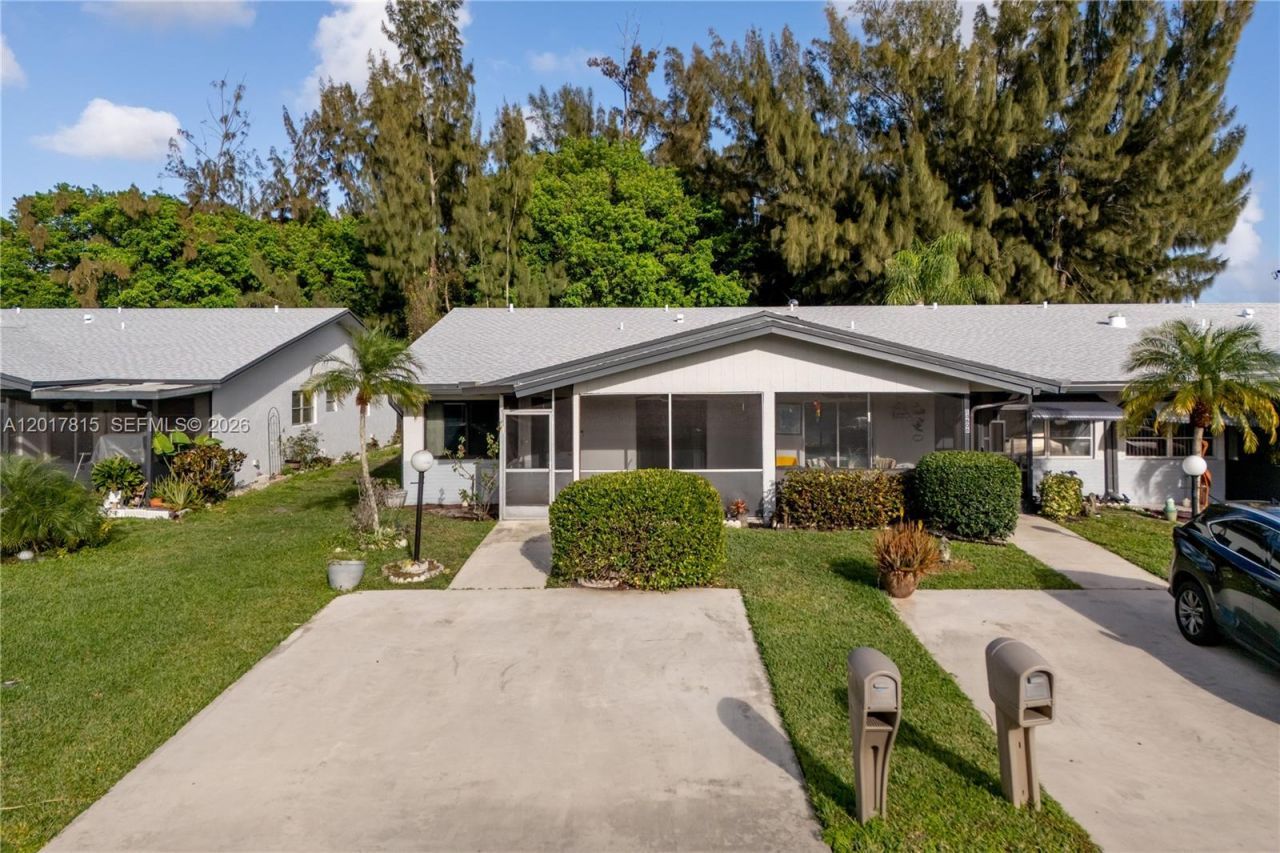 14600 Lucy Dr, Delray Beach, FL 33484 Photo