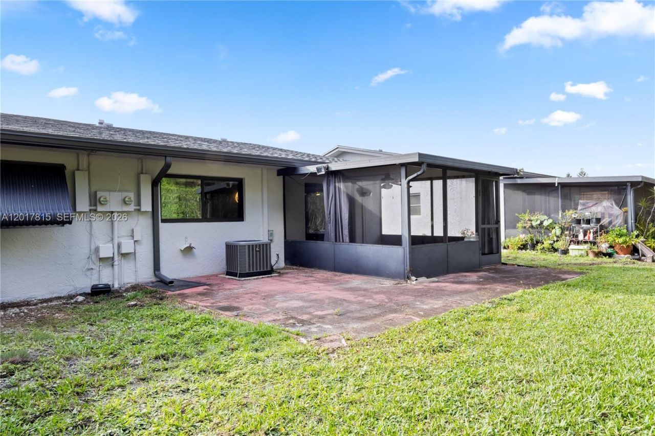 14600 Lucy Dr, Delray Beach, FL 33484 Photo