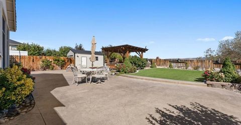 1056 Sticklebract Drive, Sparks, NV 89441 Photo