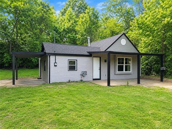 121 E 5th Street, Franklin, OH 45005