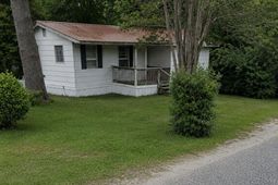214 Peterson Lane photo 4