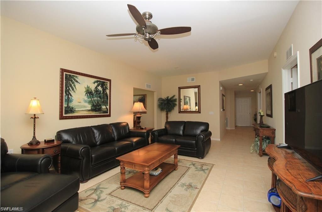 3425 Grand Cypress Dr, Unit 102, Naples, FL 34119 Photo