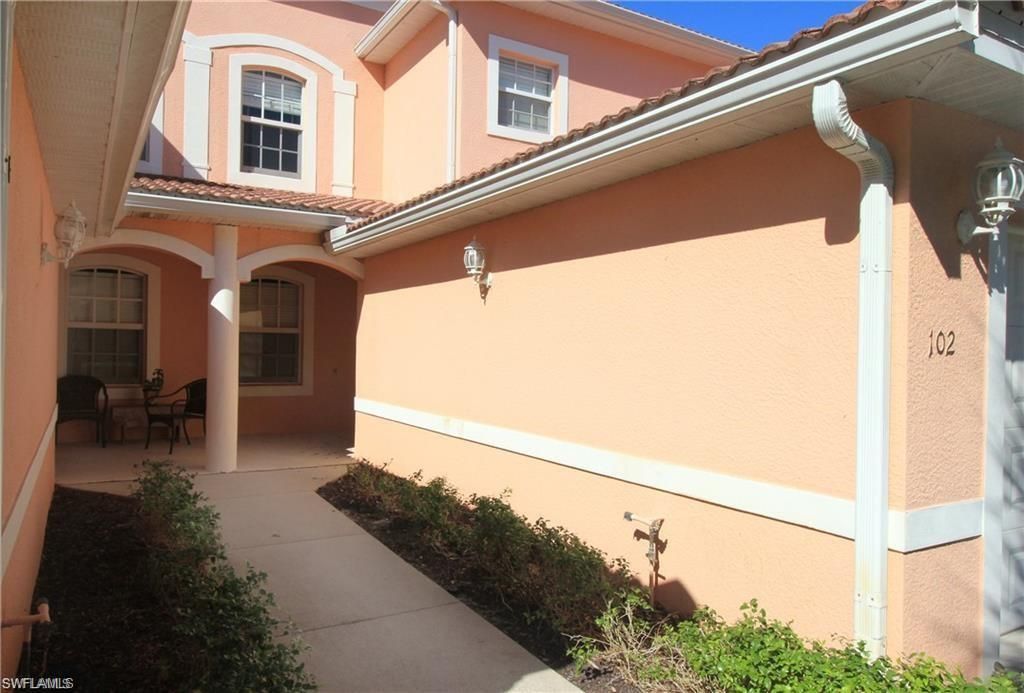 3425 Grand Cypress Dr, Unit 102, Naples, FL 34119 Photo