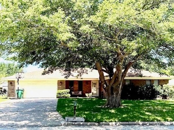 301 Bluebonnet Street, Stephenville, TX 76401