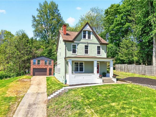 555 Thompson Run Rd , Pittsburgh, PA 15237