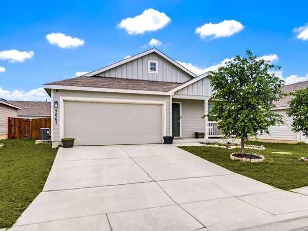 5667 JASMINE SPUR, Bulverde, TX 78163