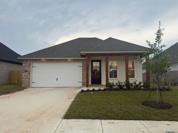 37350 Hereford Street, Prairieville, LA 70769