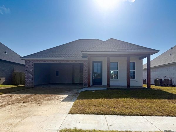 37350 Hereford Street, Prairieville, LA 70769
