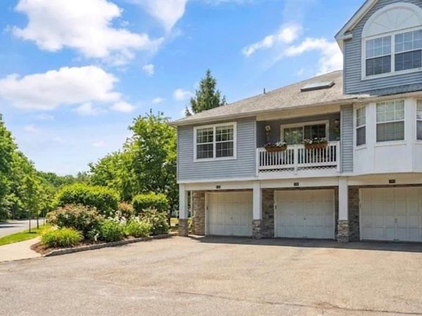 146 E Whisper Way, Roxbury Township, NJ 07852