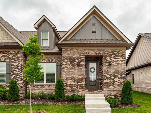 106 Nelson St, Gallatin, TN 37066