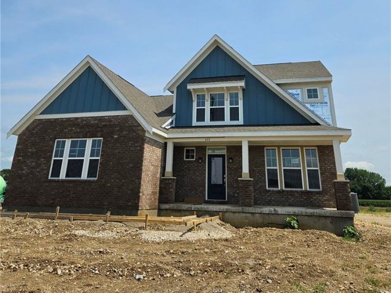 402 W Spielberg Circle, Springfield, OH 45505 Photo 1