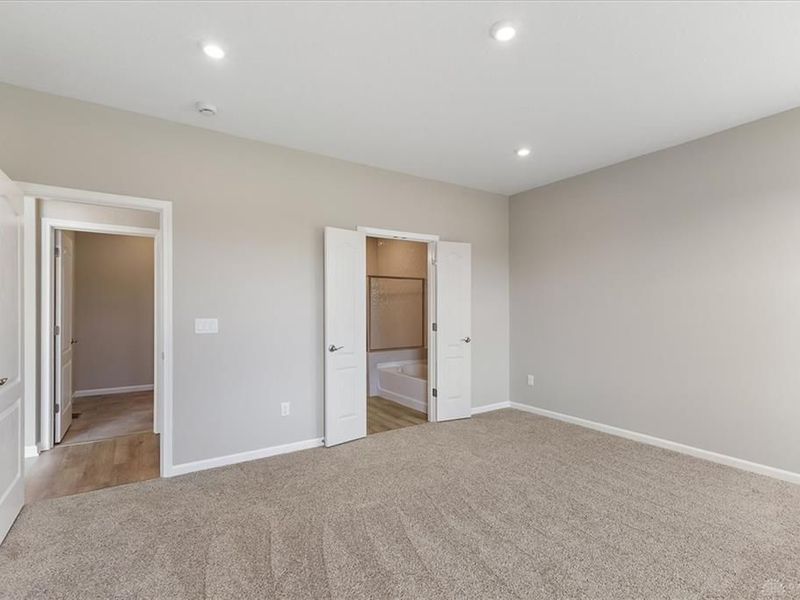 402 W Spielberg Circle, Springfield, OH 45505 Photo 12