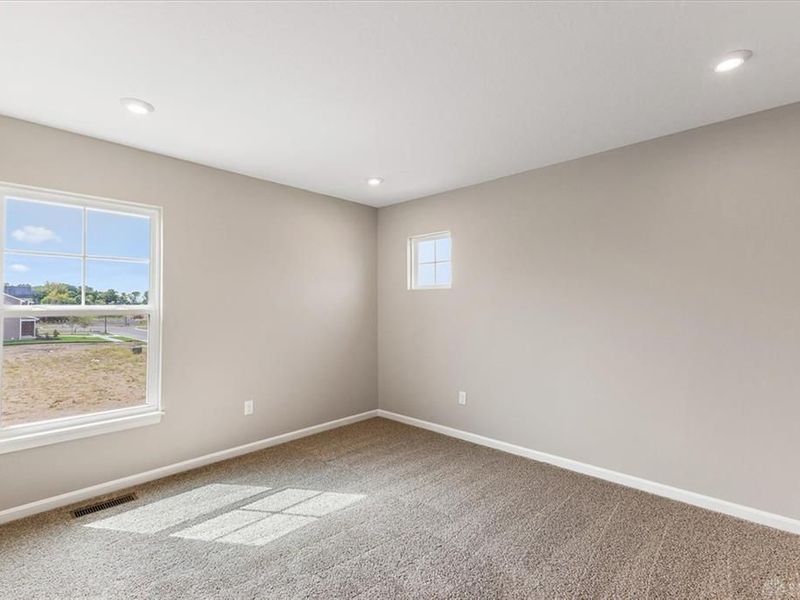 402 W Spielberg Circle, Springfield, OH 45505 Photo 18