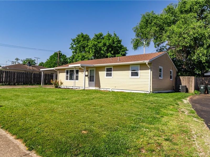 3811 Montevideo Drive, Dayton, OH 45414 Photo 2