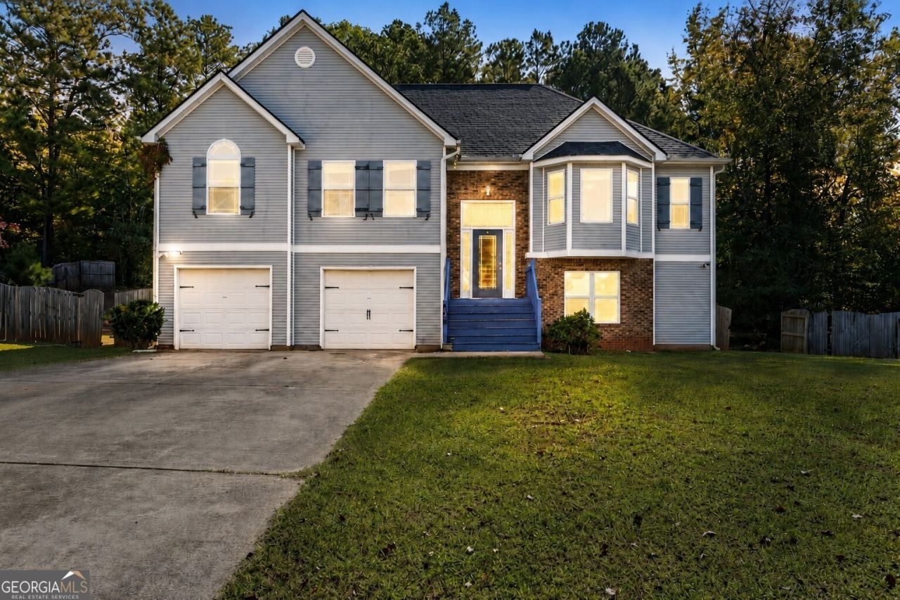 404 Woodcreek, Griffin, GA 30224 Main Photo