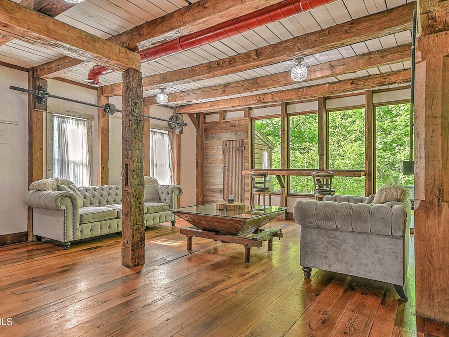 Property Image 47