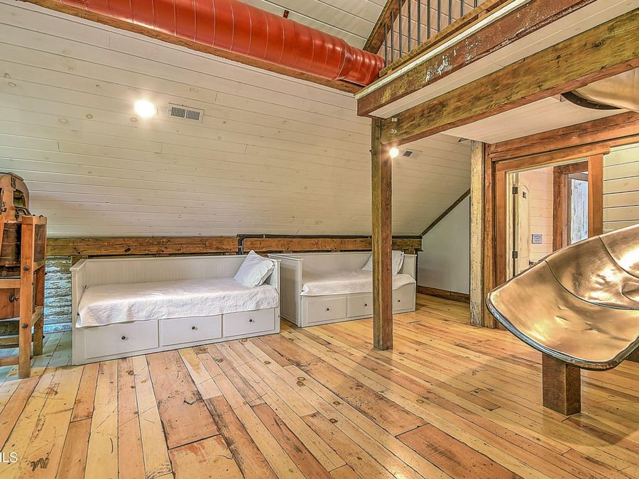 Property Image 60
