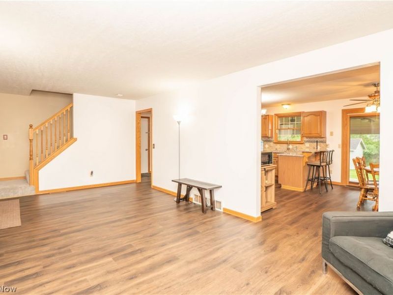 5782 Drenta Circle SW, Navarre, OH 44662 Photo 6