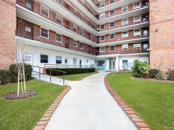 97-40 62nd Drive , Unit 11A, Rego Park, NY 11374