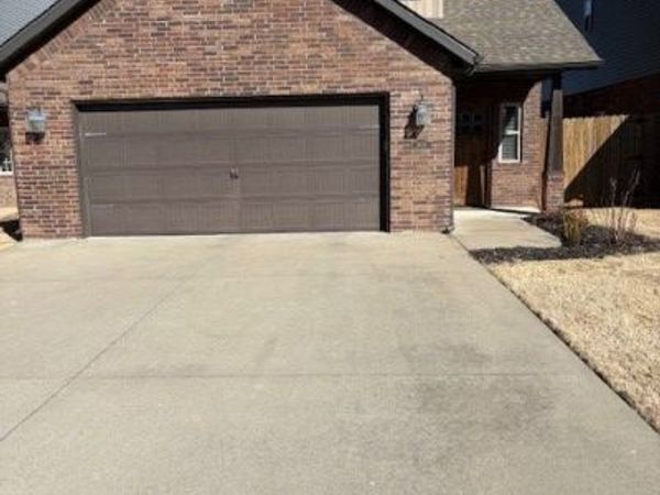 3104 SW Riverstone Road, Bentonville, AR 72713