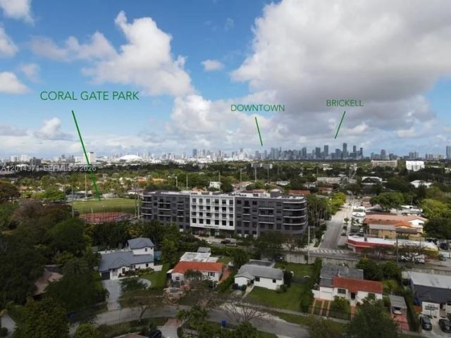 3261 SW 16th Ln, Miami, FL 33145 Photo