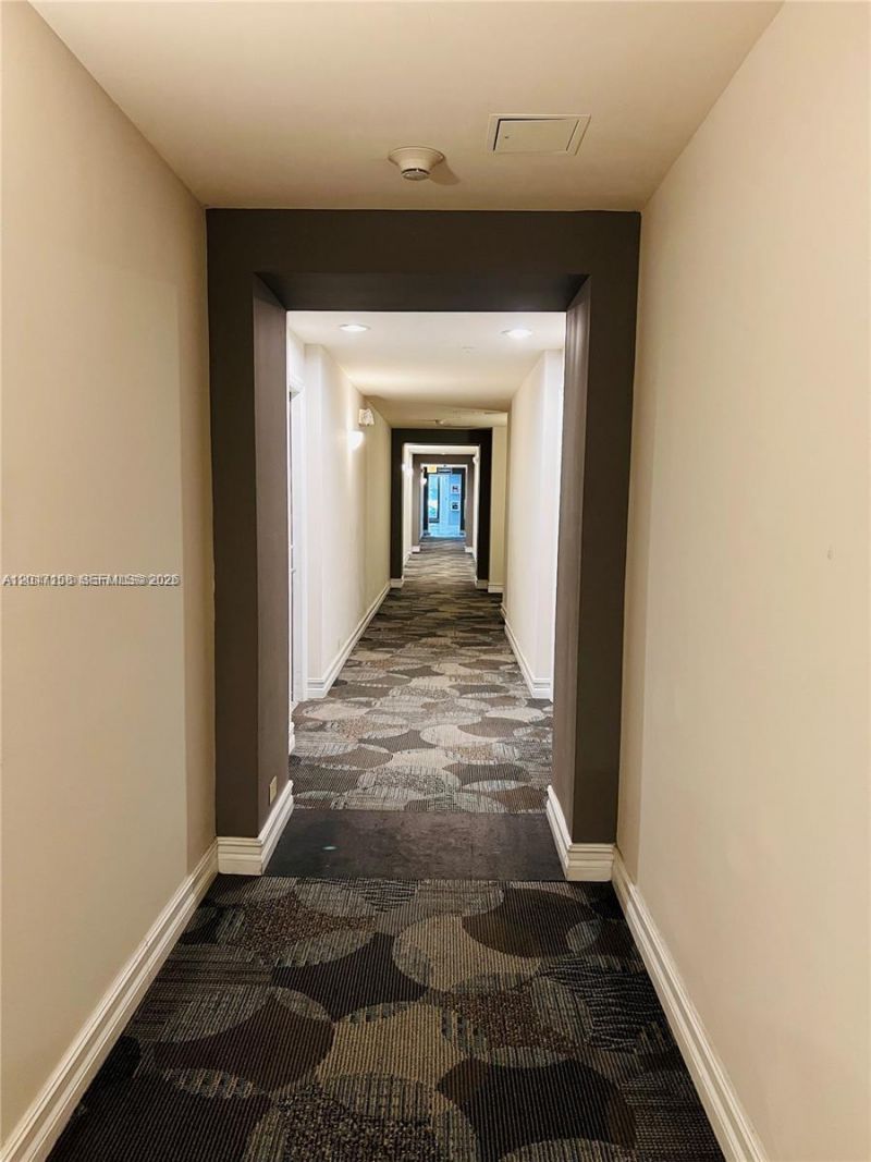 1900 Van Buren St , Unit 111B, Hollywood, FL 33020 Photo