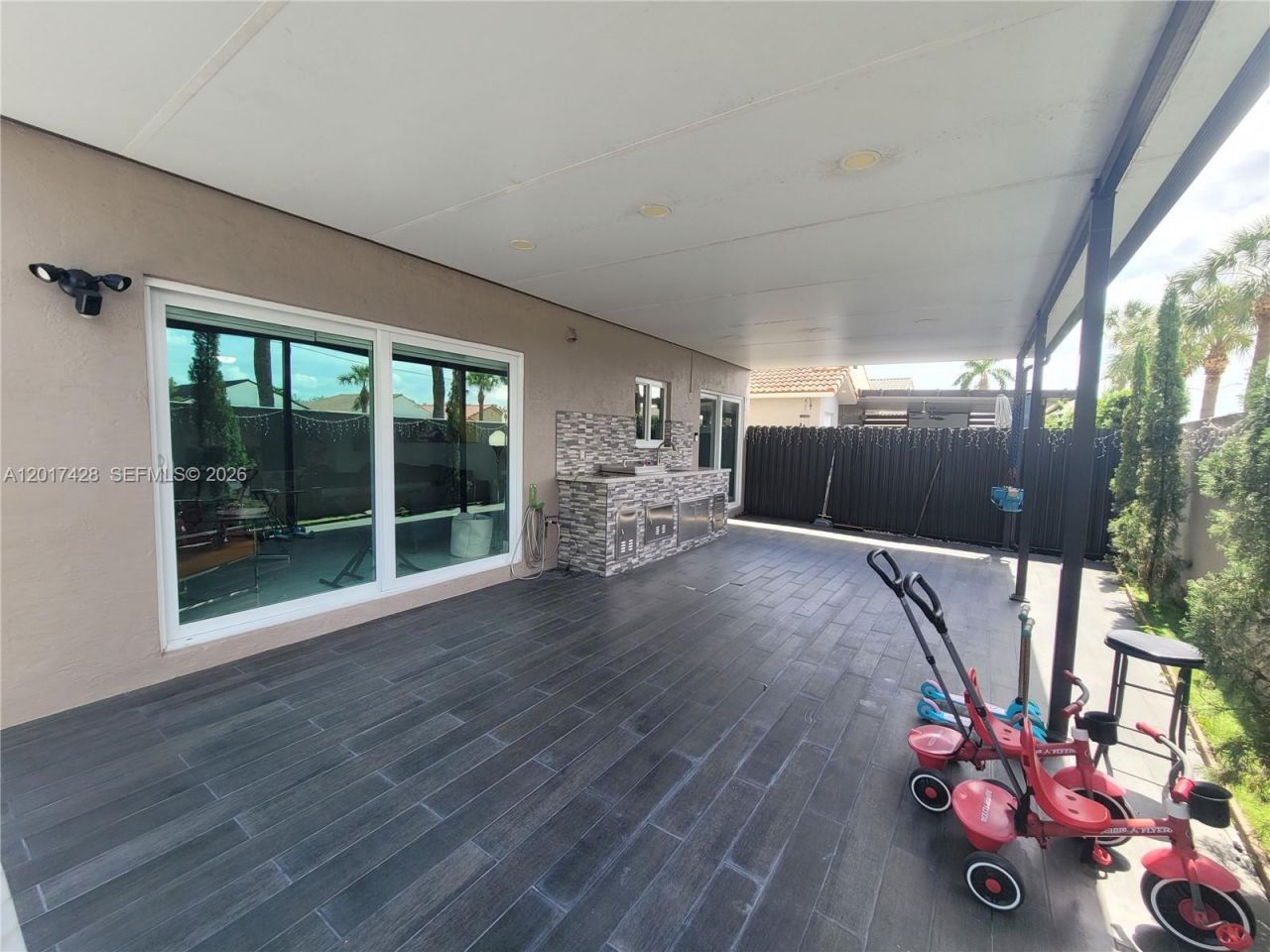 7506 NW 169th Ter, Unit 1, Hialeah, FL 33015 Photo