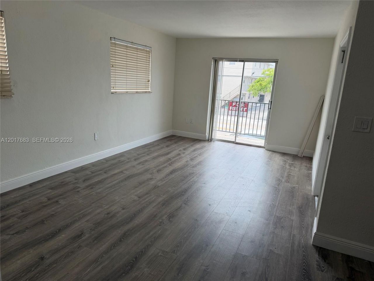 10810 SW 4th St, Unit 4, Sweetwater, FL 33174 Photo