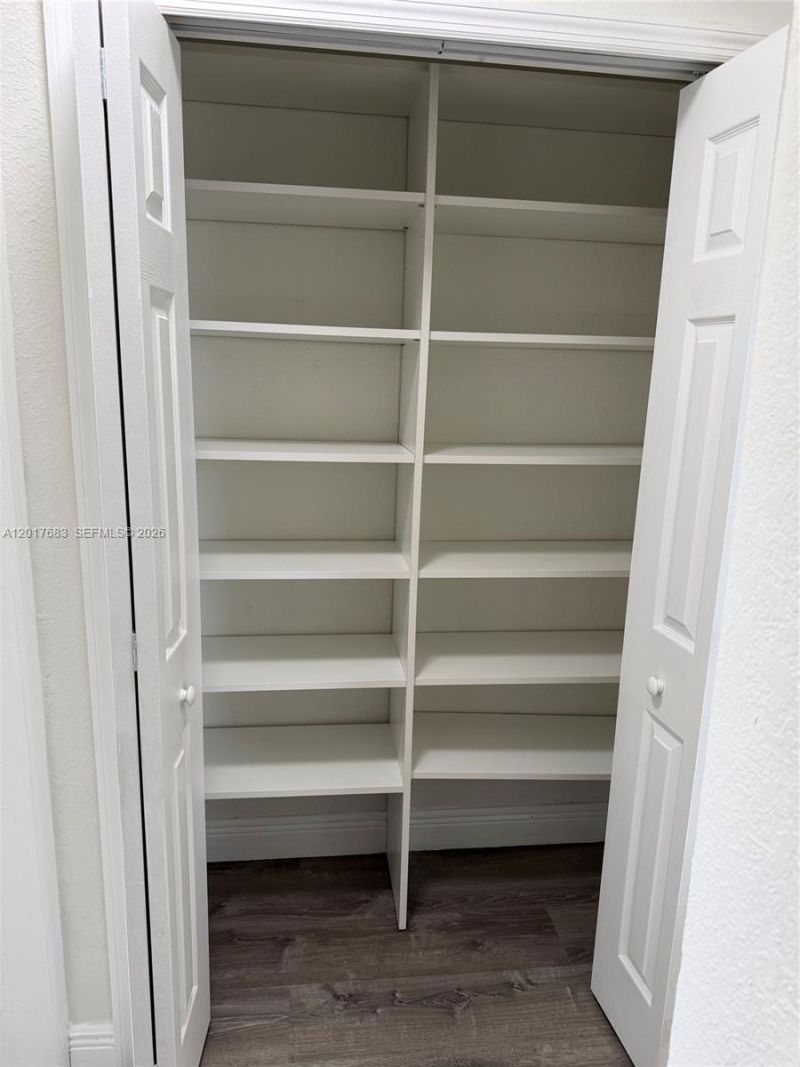 10810 SW 4th St, Unit 4, Sweetwater, FL 33174 Photo