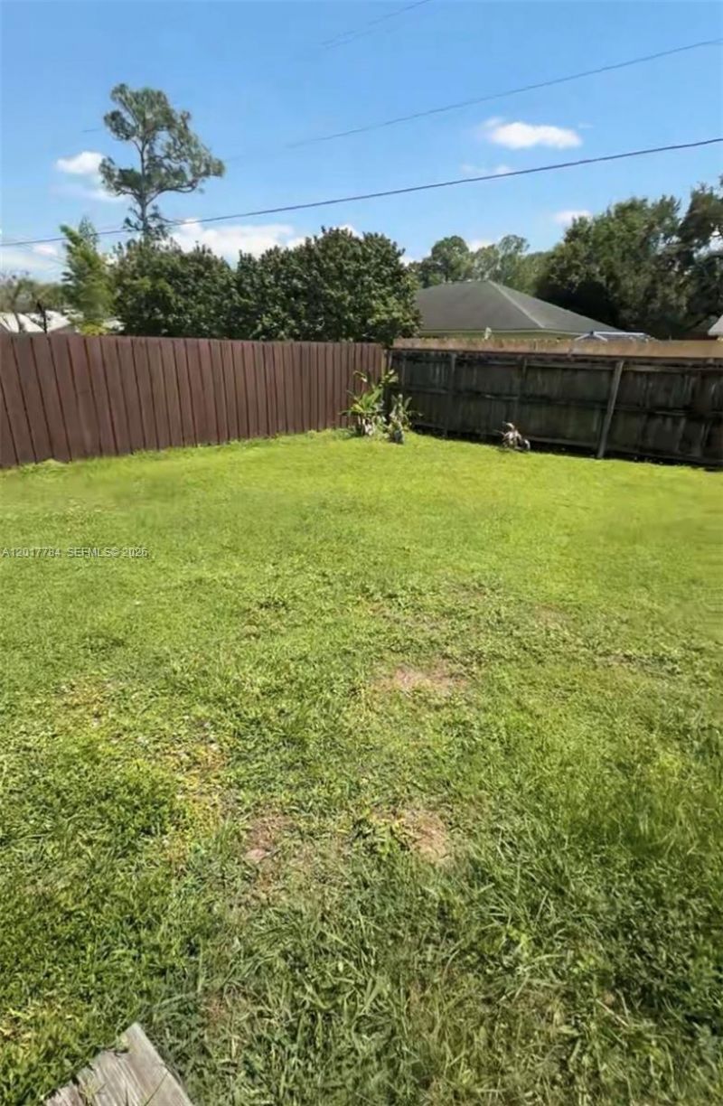 672 SW Ewing Ave , Port Saint Lucie, FL 34983 Photo