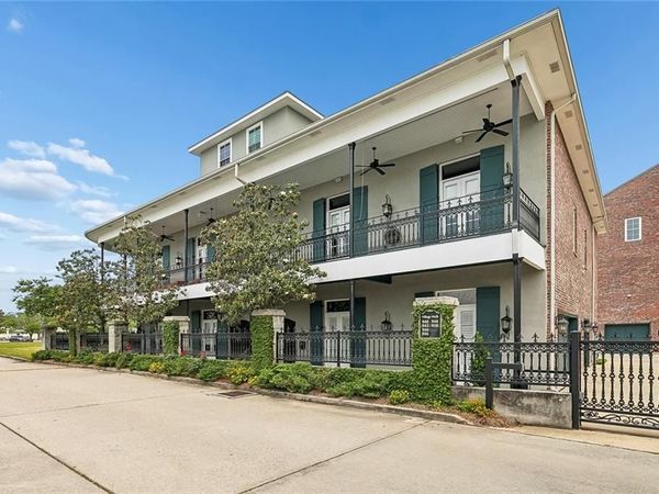 940 VILLAGE WALK Lane, Unit 3B, Covington, LA 70433