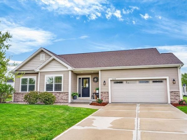 6658 Prairie Creek Road, Windsor, WI 53598