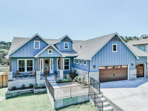 3500 Boone DR, Lago Vista, TX 78645