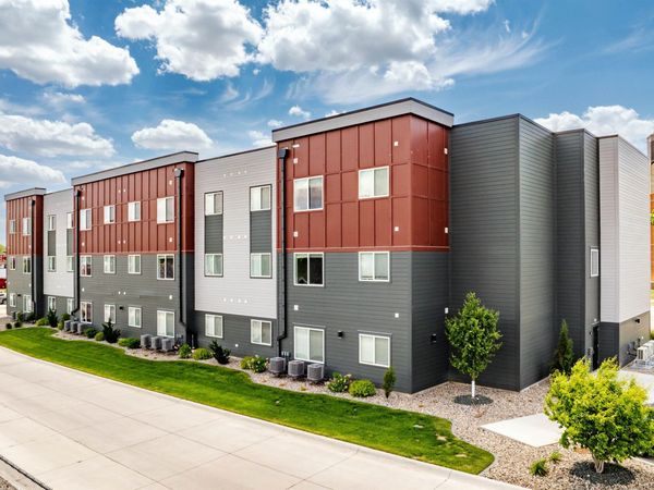 1720 Morningside Ave, Sioux City, IA 51106