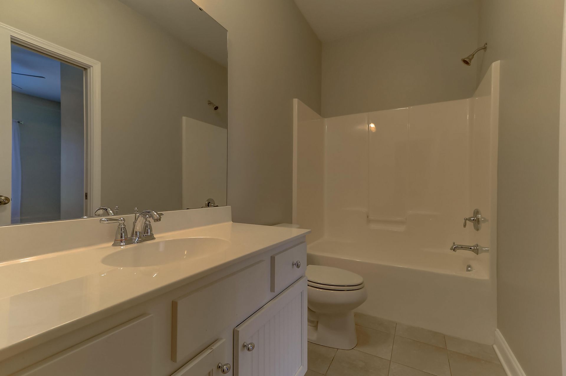 2069 Kings Gate Photo 21
