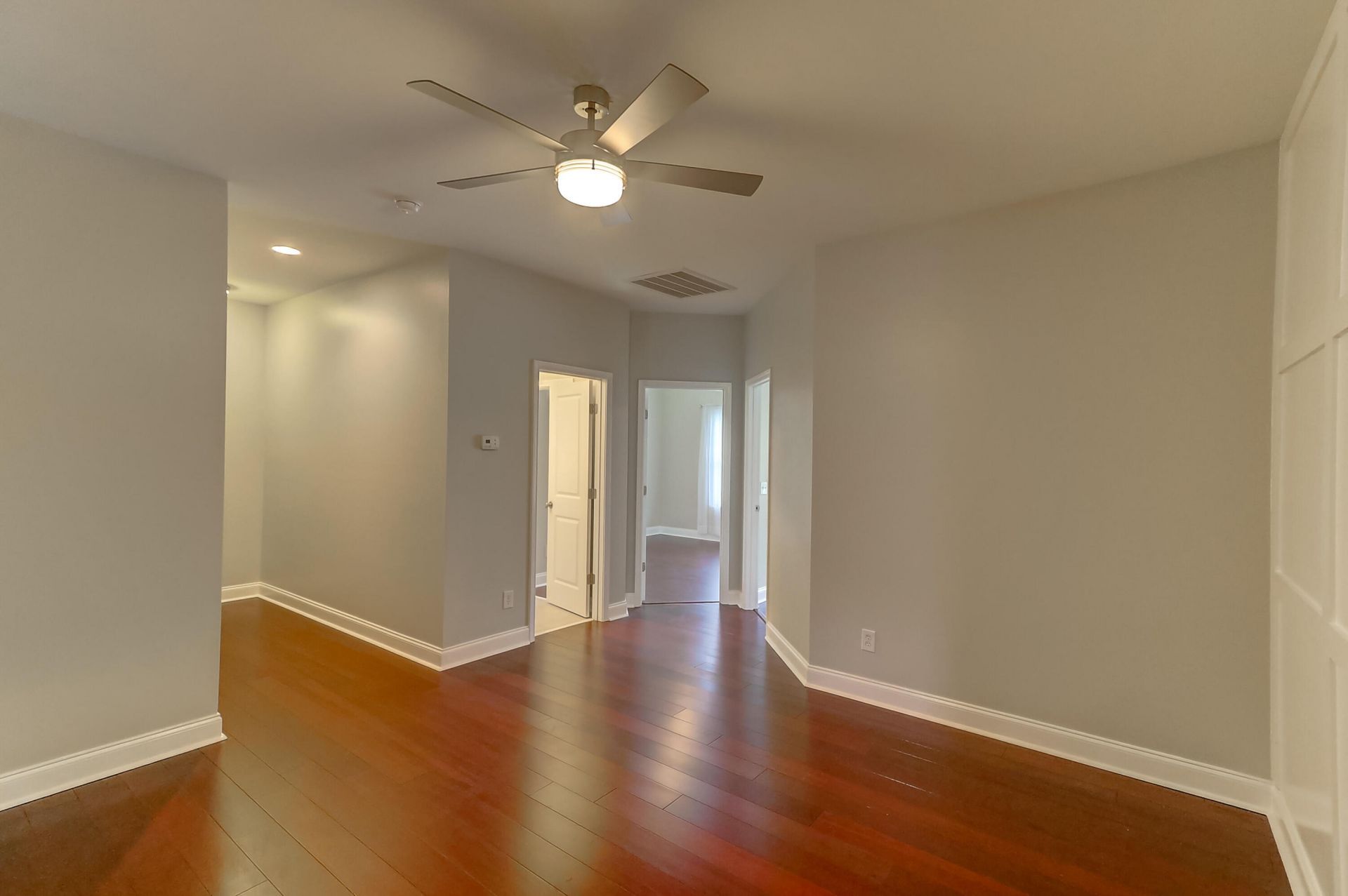 2069 Kings Gate Photo 25