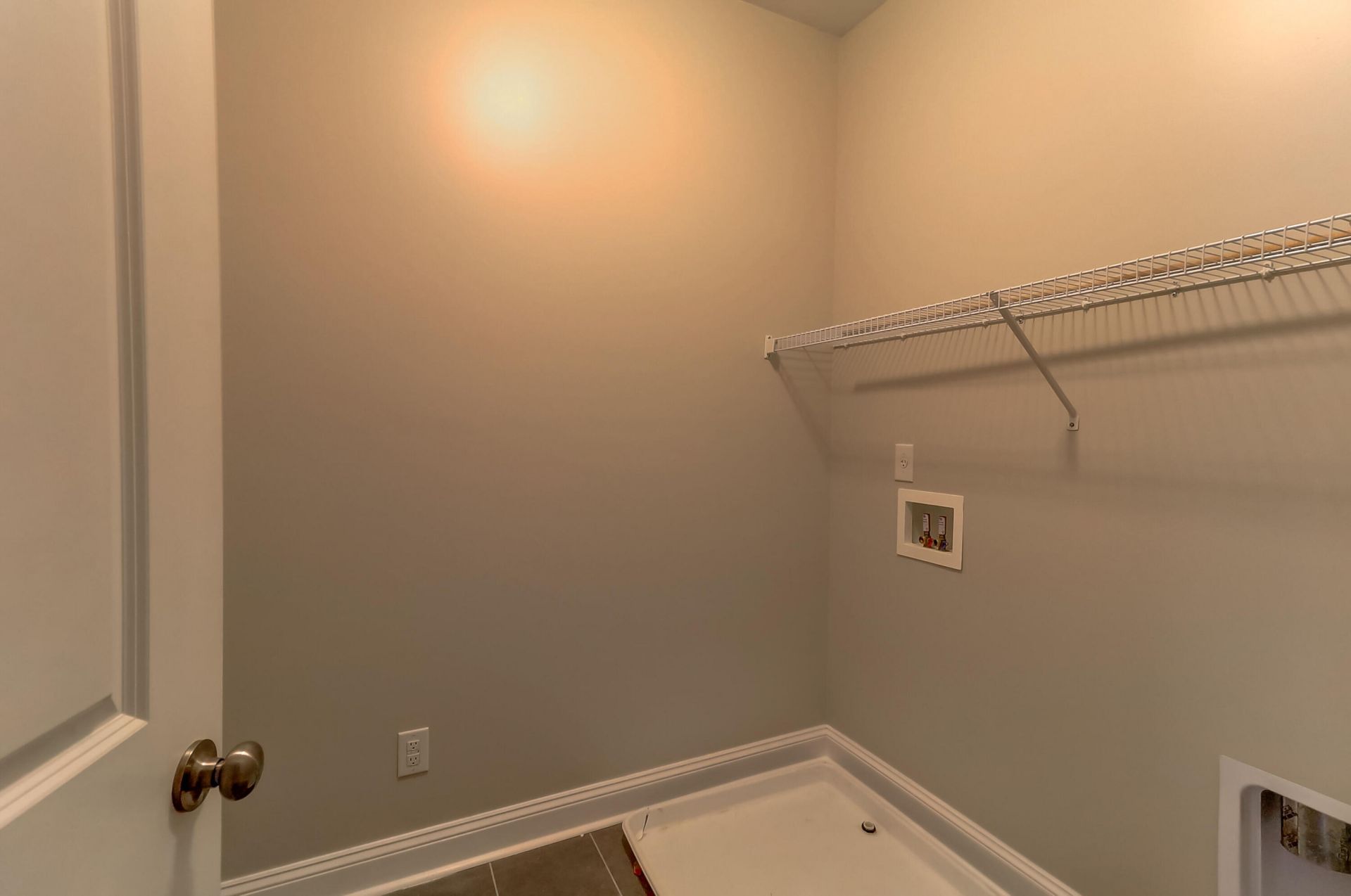 2069 Kings Gate Photo 26
