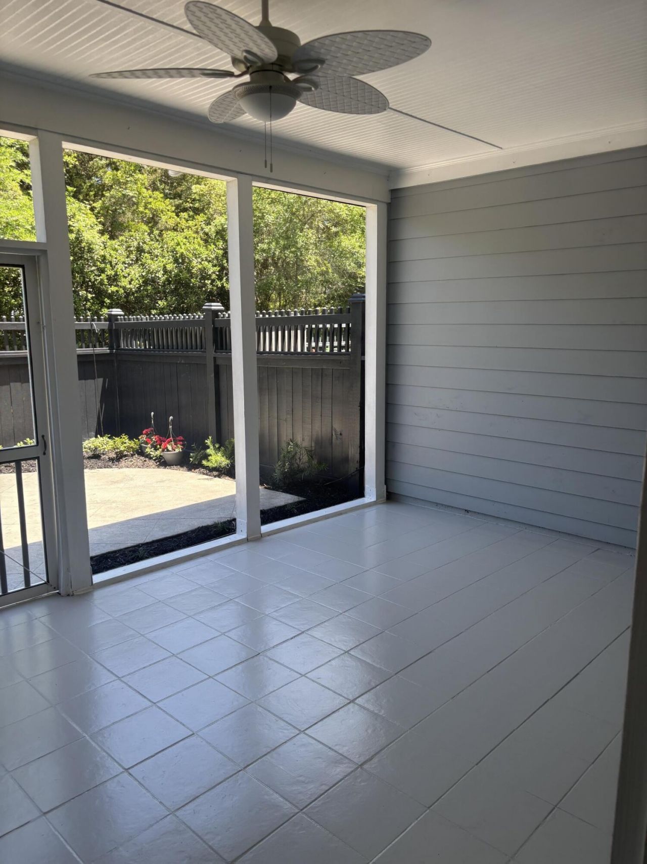 2069 Kings Gate Photo 33