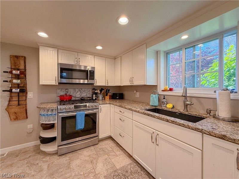 184 Terraceview Avenue, Wadsworth, OH 44281 Photo 12