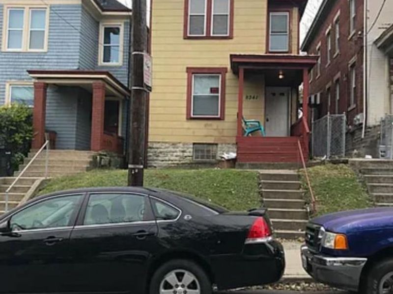 2341 Stratford Avenue, Cincinnati, OH 45219 Photo 1