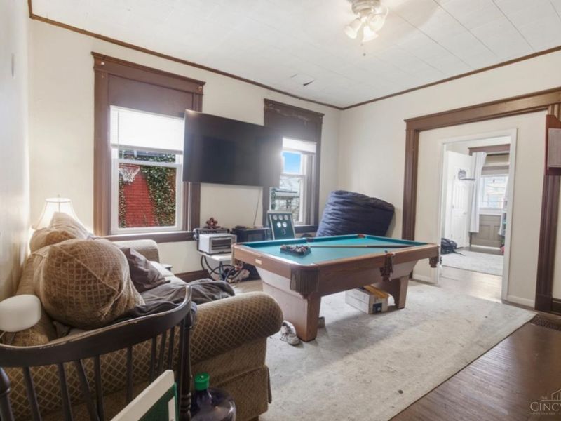 2342 Stratford Avenue, Cincinnati, OH 45219 Photo 13