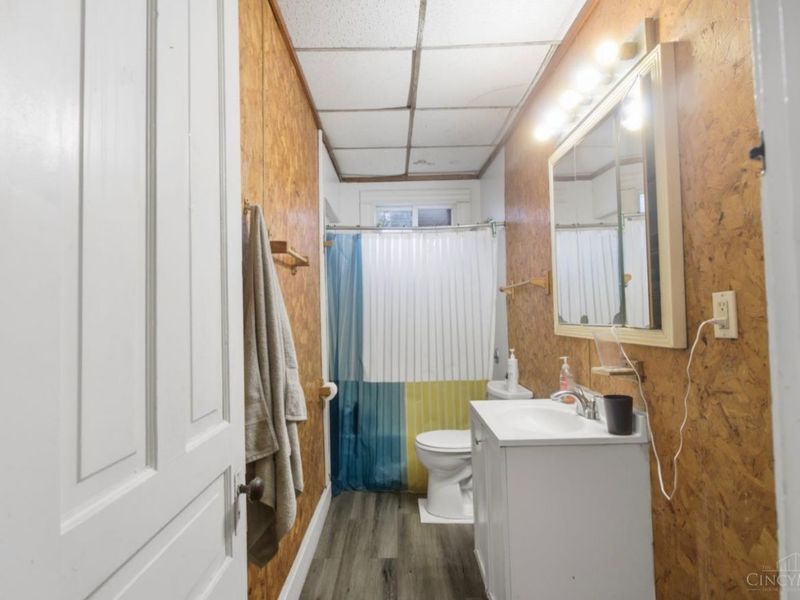 2342 Stratford Avenue, Cincinnati, OH 45219 Photo 6