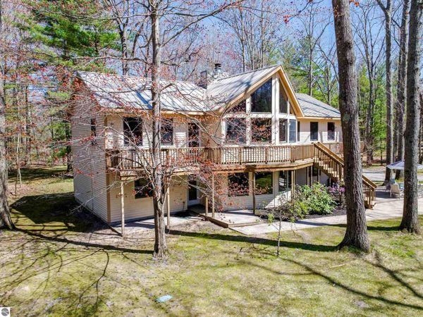 125 Dubonnet Trail, Interlochen, MI 49643